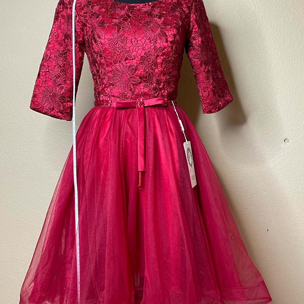 Prom Dress - Picture 2 of 4